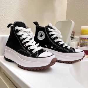 Converse Run Star Hike Hi Sneakers in Black New